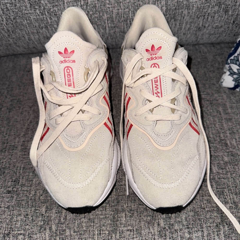 Adidas Ozweego Woman’s Cream Sneakers